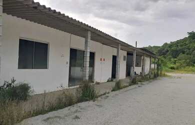 Imagem: O terreno possui 4000m² de Área e está localizado em Vila