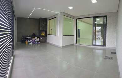 Imagem 2: VENDA. Churrasqueira, Guarda roupa, 144m² de Áreae2 Vagas na garagem