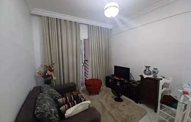 Imagem: O apartamento possui 1 Dormitório, 1 Banheiro, 1 Vaga na garagem