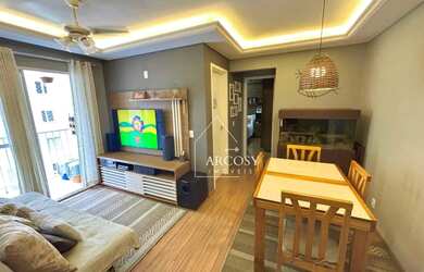 Imagem: O apartamento possui 2 Dormitórios, 1 Banheiro, 1 Vaga na garagem