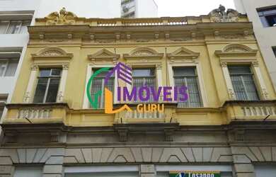 Imagem: O depósito possui 210m² de Área e está localizado em Centro