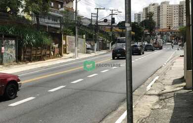 Imagem: O terreno possui 360m² de Área e está localizado em Butantã