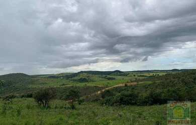 Imagem: A fazenda possui 20000m² de Área e está localizado em Abadiânia