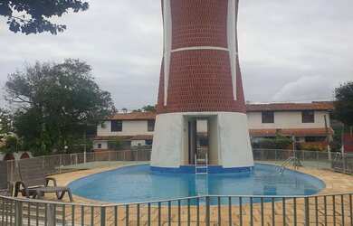 Imagem: A casa em condomínio possui 2 Dormitórios, 2 Banheiros, 1