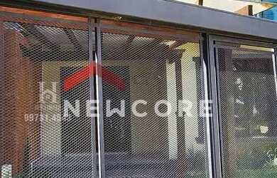 Imagem: A casa possui 3 Dormitórios, 3 Banheiros, 1 Vaga na garagem