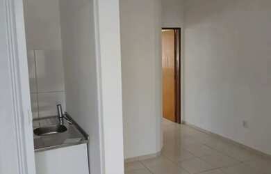 Imagem: A kitnet possui 1 Dormitório, 1 Banheiro, 60m² de Área e