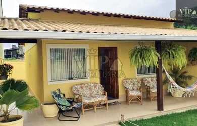 Imagem: A casa em condomínio possui 2 Dormitórios, 1 Banheiro, 2 Vagas