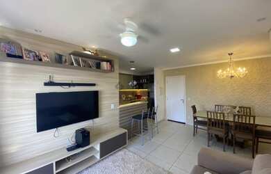 Imagem 6: GOLDEN GREEN RESIDENCE. Piscina, Churrasqueira, VarandaeÁrea de serviço