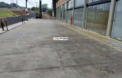 Imagem: O depósito possui 1 Vaga na garagem e 26m² de Área e está