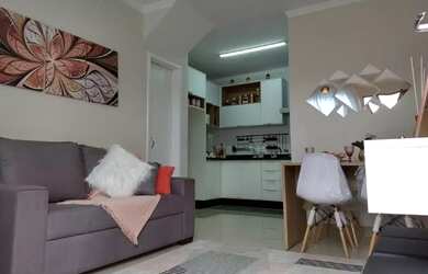 Imagem: A casa em condomínio possui 2 Dormitórios, 3 Banheiros, 1