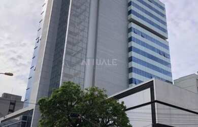 Imagem: O depósito possui 1 Vaga na garagem e 69m² de Área e está