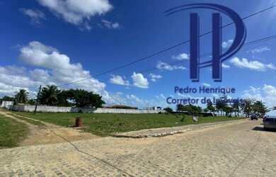 Imagem 1: Terreno na praia de Lucena PB