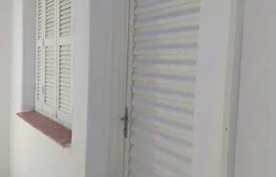 Imagem: A casa possui 1 Dormitório, 1 Banheiro e 80m² de Área e está