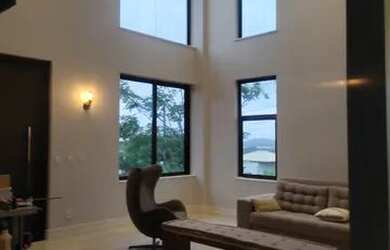 Imagem: A casa em condomínio possui 3 Dormitórios, 4 Banheiros, 4