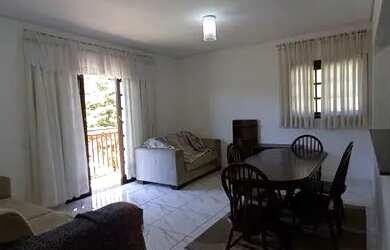 Imagem: A casa possui 2 Dormitórios, 2 Banheiros, 1 Vaga na garagem