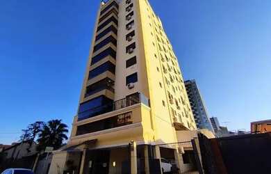 Imagem: O apartamento possui 3 Dormitórios, 3 Banheiros e 140m² de