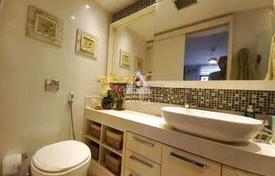 Imagem 5: Excelente apartamento Composto sala em 2 ambientes, 4 quartos sendo 1 suíte, varanda, 2 va