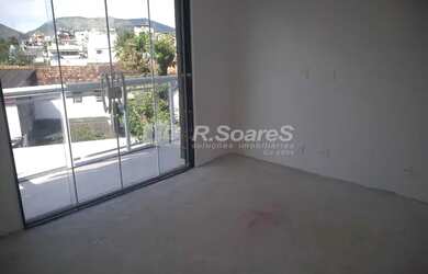 Imagem 1: CASA COM TRÊS SUÍTES, EM PECHINCHA, RUA JOAQUIM TOURINHO