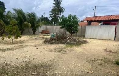 Imagem 3: Casa de praia. 120m² de Área, 5 Vagas na garageme2 Dormitórios