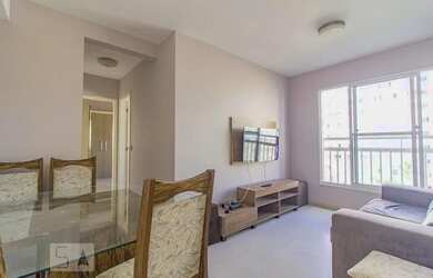 Imagem: O apartamento possui 2 Dormitórios, 1 Banheiro, 1 Vaga na garagem