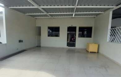 Imagem: A casa em condomínio possui 2 Dormitórios, 2 Banheiros, 2