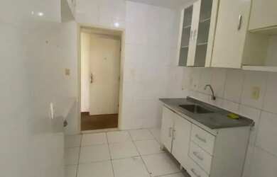 Imagem 5: Apartamento para Venda em Salvador, Costa Azul, 2 dormitórios, 2 banheiros