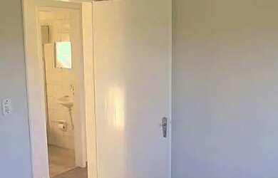 Imagem 2: Imóvel para aluguel possui 65 metros quadrados com 2 quartos em Rubem...