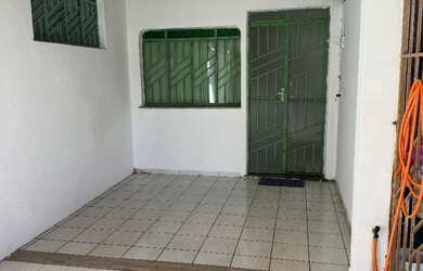 Imagem: A kitnet possui 1 Dormitório, 1 Banheiro, 1 Vaga na garagem