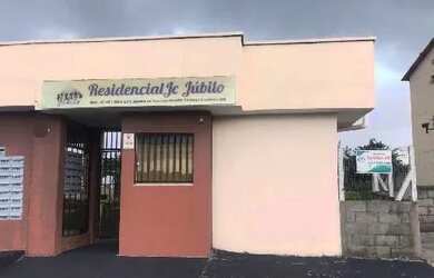 Imagem: O apartamento possui 2 Dormitórios, 1 Banheiro, 2 Vagas na