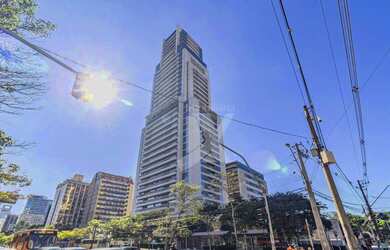 Imagem: O apartamento possui 1 Dormitório, 1 Banheiro, 1 Vaga na garagem