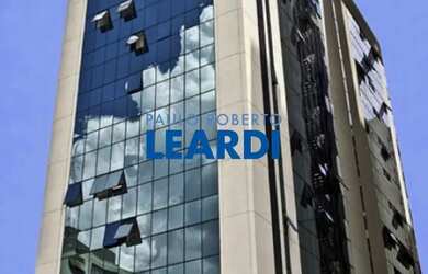 Imagem: O depósito possui 1 Vaga na garagem, 30m² de Área e está