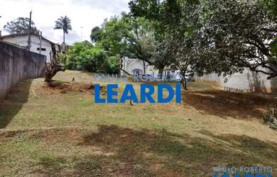 Imagem: O terreno possui 580m² de Área e está localizado em San