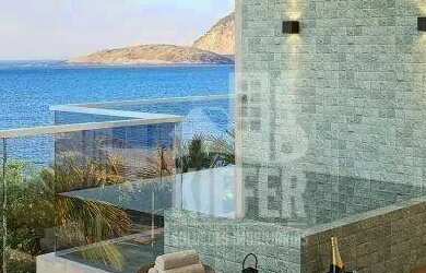 Imagem: O apartamento possui 4 Dormitórios, 5 Banheiros, 3 Vagas na