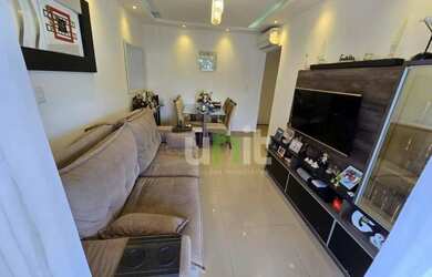 Imagem: A casa possui 2 Dormitórios, 2 Banheiros, 1 Vaga na garagem