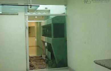 Imagem 4: Sobrado com 3 dormitórios para alugar, 280 m² por R$ 4.960,00/mês - Vila Gilda - Santo And