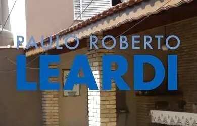 Imagem: A casa possui 3 Dormitórios, 4 Banheiros, 4 Vagas na garagem