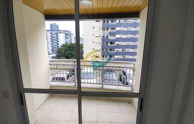 Imagem: O apartamento possui 3 Dormitórios, 2 Banheiros, 1 Vaga na