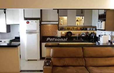 Imagem: O apartamento possui 2 Dormitórios, 2 Banheiros, 1 Vaga na