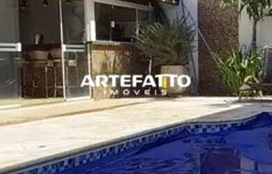 Imagem: A casa possui 3 Dormitórios, 4 Banheiros, 4 Vagas na garagem