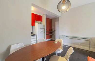 Imagem: O apartamento possui 2 Dormitórios, 2 Banheiros, 2 Vagas na