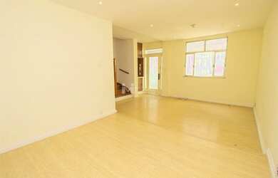 Imagem: O apartamento possui 3 Dormitórios, 4 Banheiros, 2 Vagas na