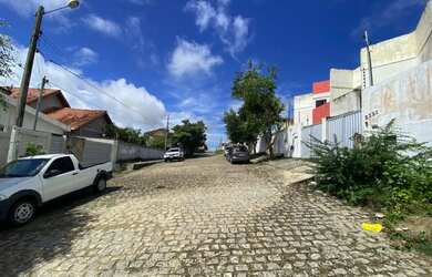 Imagem 2: Lote/Terreno para venda possui 300 metros quadrados no Alto Branco - Campina...