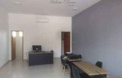 Imagem: O depósito possui 1 Vaga na garagem, 40m² de Área e está