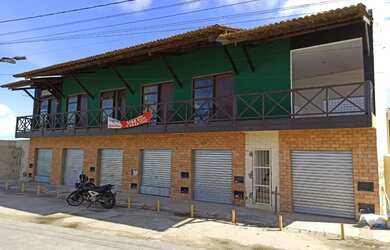 Imagem: O depósito para alugar possui 4 Vagas na garagem e 15m² de