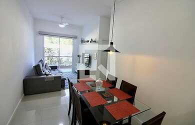 Imagem: O apartamento possui 3 Dormitórios, 2 Banheiros, 1 Vaga na