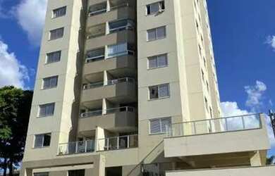 Imagem: O apartamento possui 3 Dormitórios, 1 Banheiro, 2 Vagas na