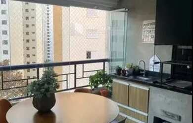 Imagem: O apartamento possui 2 Dormitórios, 1 Banheiro, 2 Vagas na