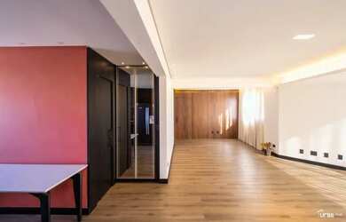 Imagem: O apartamento possui 3 Dormitórios, 3 Banheiros, 2 Vagas na