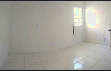 Imagem 2: Alugo casa grande. Varanda, 60m² de Área, 1 Banheiroe2 Dormitórios