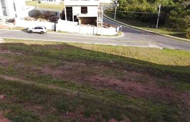 Imagem: O terreno à venda possui 503m² de Área e Imóvel novo e está